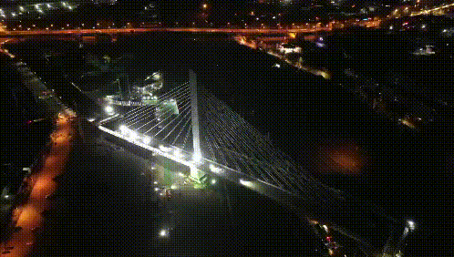 对上了！沈阳大桥空中转体45度对接成功！中国基建太神了→图片