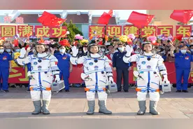 太空中如何解决上厕所问题 ? 真空环境，航天员们要克服哪些困难？图片