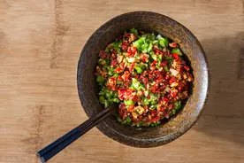 万能凉拌菜的调料汁，夏天做饭用处多，3分钟做1份，省时又好吃图片