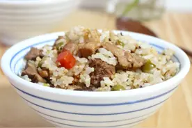中式减脂餐做法，香菇鸡肉饭，减脂又美味图片