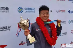 “青马”专访｜男子半马冠军是咱青岛小伙，女子半马冠军还是名大四学生图片