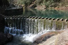 皖浙大山深处私藏一条“皖南川藏线”，惊险刺激，十足的自驾线路图片