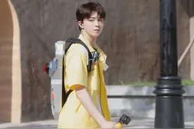 陈立农坐轮椅引起热议，后援会、工作室接连回应，粉丝反应很理智图片