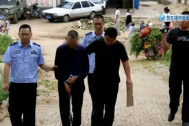 26年前用斧头砍死“妈妈女儿调解员”！恶魔终于落网，3位追捕他的民警却已身故图片