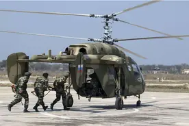 最小的直升机，一个口袋就能装下5架，价格高达150万人民币图片