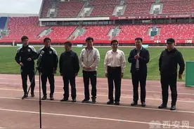 西北狼回陕！首次在渭南公开亮相图片