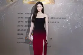 电视好演员颁奖：张若昀暴瘦黑眼圈很重，虞书欣力压鞠婧祎赵露思图片