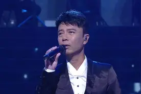 TVB台庆：草蜢李克勤爷青回，曾志伟发型是亮点，现场吃瓜乐趣多图片