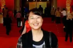 大字更难写，方放的小字写得好，榜书则逊色得多图片