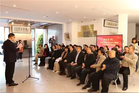 “在正道上行——庆祝中国共产党成立100周年杭州民进美术作品展”开幕图片