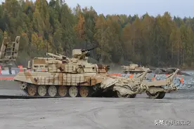 俄罗斯BMR-3M装甲扫雷车图片