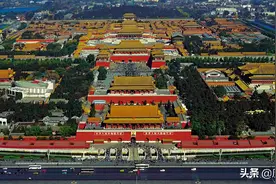 故宫宫殿地砖损坏，修复时发现一个“秘密”，工匠感慨：朱棣真狠图片