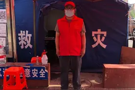 先锋之歌｜李巍：我是社区书记，在社区里才能安心图片