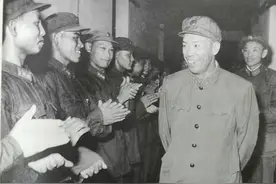 梁兴初想留下当副司令员，上级却调他转正，赴任六年后被撤职审查图片