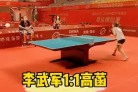 央视李武军大战同行女版法尔克，有场外、有鹰眼，打得难解难分图片