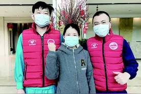 不吃不喝，穿上纸尿裤一熬就是6小时图片