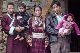 一妻多夫制的国家，一家人怎么一起生活？女性：这根本就是受罪图片
