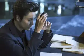 “逆生长脸”陈坤：机缘上大学，靠姐姐卖血“上位”，苦难中成长图片