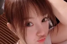 李小璐发布新歌《小路》，歌词暗藏深意，疑隔空示爱贾乃亮图片