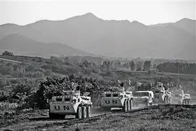 透视中国维和军人“三原色”图片