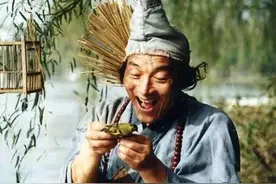 86岁济公游本昌，晚年赔光家产，让无数人敬佩！图片