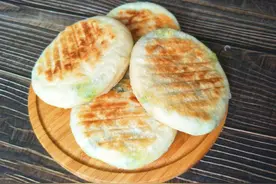 入伏后，吃馅饼就选这馅，只要2元1斤，便宜美味，全家1锅不够吃图片
