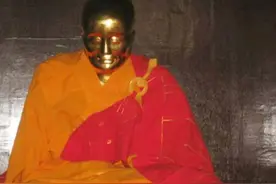 山西镇国寺：14尊佛像全是“真人”，都是高僧坐化的“全身舍利”图片