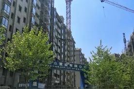 南京通宇林景尊园业主投诉：延期交付、合同严重不对等图片