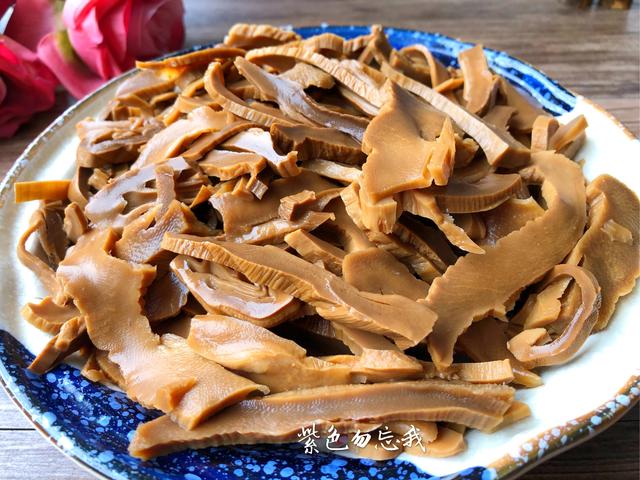 笋干的正确泡发方法，简单几步就搞定，鲜嫩又美味，快试试