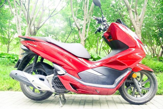 Honda PCX提车300km！提车报告来啦！