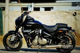 铁汉不柔情，38800元起650cc雷克RX7巡航车运动版图片