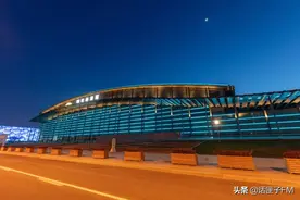 国家体育馆征集昵称，网友：蜜雪冰城？图片