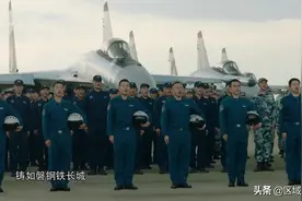 苏35再度亮相，服役4年就失去风光，至少3方面不如国产战机图片