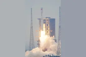 上天了！厦大成功发射一颗卫星！要从空中助力海洋研究图片