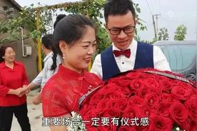 拥有900万粉丝的乡村小乔，婆家拿12万8的彩礼，母亲的回应超赞图片