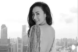 张柏芝跳舞上热搜，热爱瑜伽长腿美背，2步开肩get同款身材图片