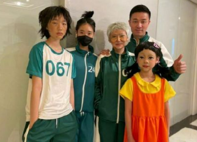 主角化装成鬼国外电影