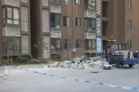 江西女子被从天而降的砖头砸死，丈夫：还有四个儿子要养，已经要坚持不下去了图片