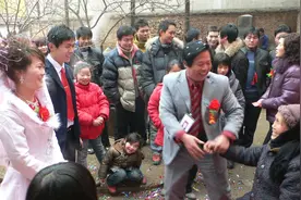 农村“妻跑族”越来越普遍，生完孩子就跑路，她们为什么要跑呢？图片
