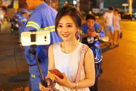 直播为什么如此火爆？究竟有什么优势？图片