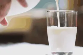 牛奶这3种吃法最补钙，别再傻傻喝了！简单易做，孩子爱吃图片