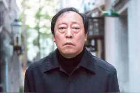 八旬老人恋上小保姆 分手后被索20万 网友：现实版“苏大强”图片