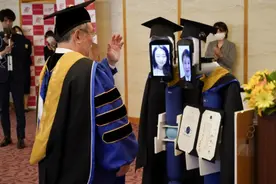 日本大学毕业典礼，堪称“奇装异服”的秀场，一眼望去全是妖怪图片