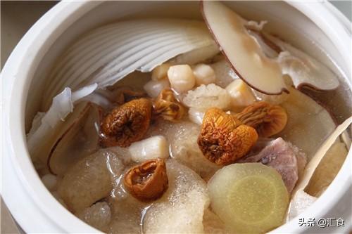 鲨鱼骨花胶煲猴头菇 鲨鱼骨花胶煲汤