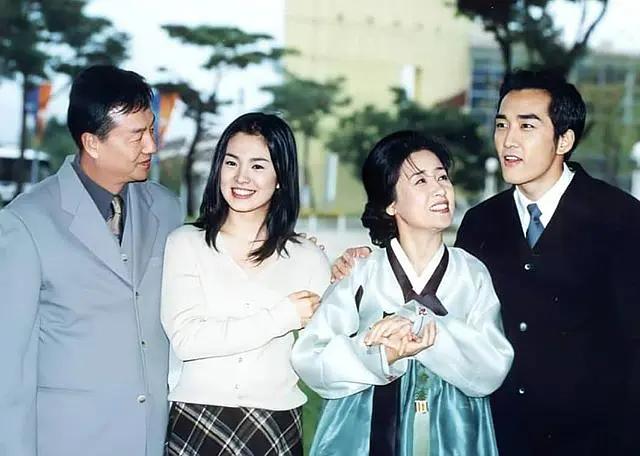宋慧乔主演电视剧蓝色生死恋(蓝色生死恋尹夫人那么喜欢恩熙) - 颖恩