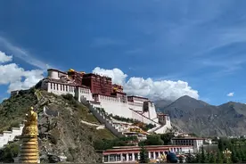 西藏，一个人的朝圣图片