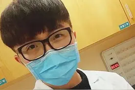 如果没参加《明日之子》，毛不易可能是在某家医院里边唱歌边打针图片