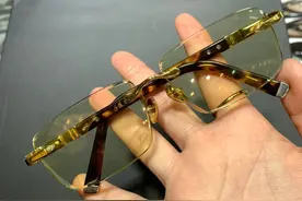 真正的帝王绿竹叶青眼镜到是什么的价格适中呢？带你来了解一下图片