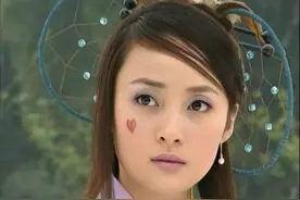 18年前这部古装剧美女如云，蒋勤勤一人分饰两角最后都香消玉殒图片