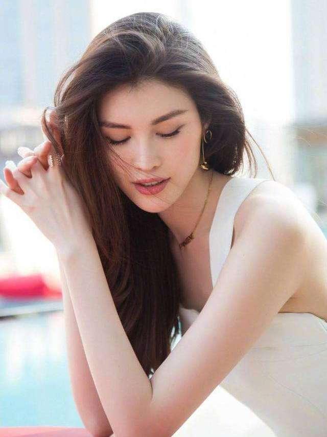 洗澡抹完身体乳之后需要清洗吗